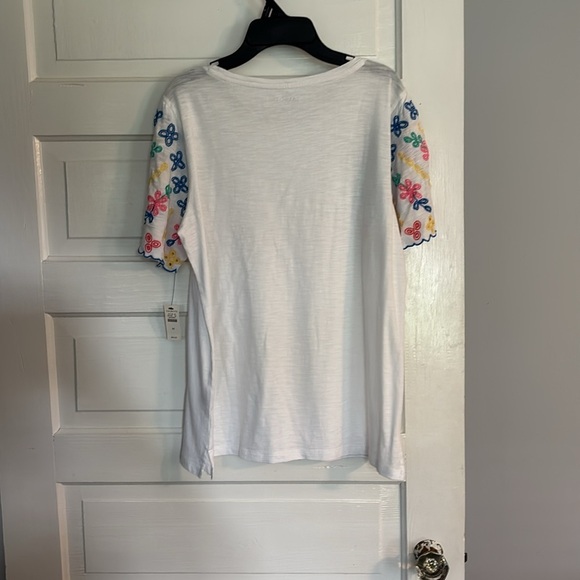 Talbots White Tee with Vibrant Embroidered Sleeves - Picture 5 of 5